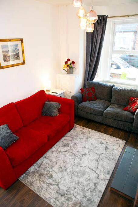 Cheerful 2 Bedroom House In The Heart Of Belfast Dış mekan fotoğraf